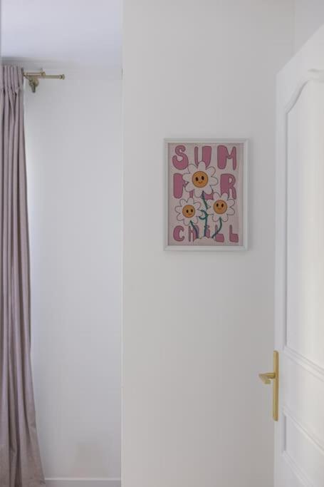 The Smile House // Bussy-Saint-Georges 아파트 외부 사진