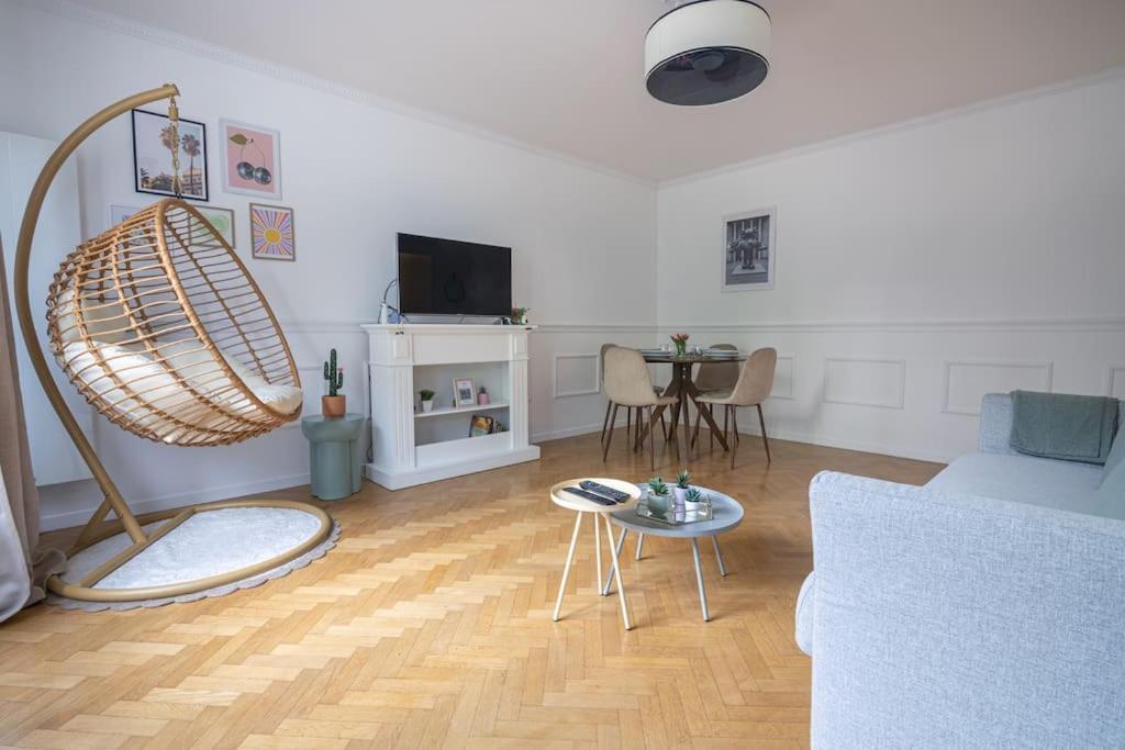 The Smile House // Bussy-Saint-Georges 아파트 외부 사진